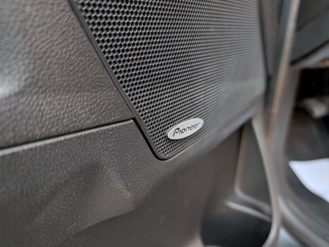 2010 Chevrolet Equinox AWD 4dr 1LT Photo