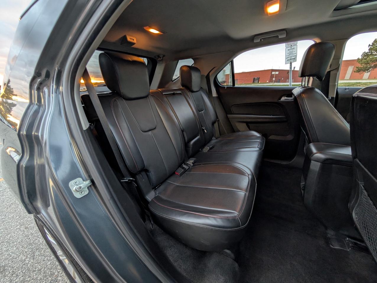 2010 Chevrolet Equinox AWD 4dr 1LT Photo