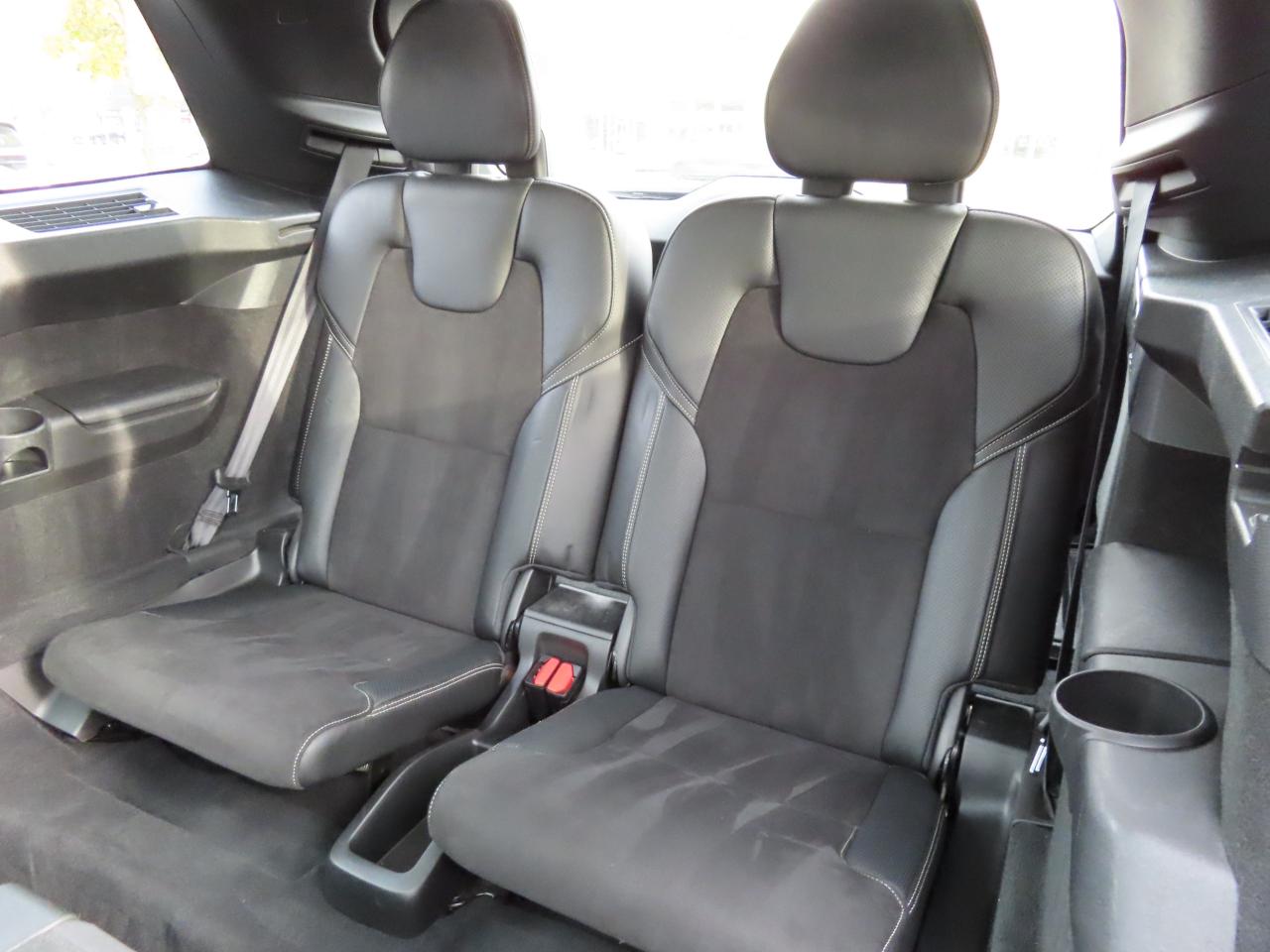 2018 Volvo XC90 T8 eAWD Plug-In Hybrid R-DESIGN - Navigation !!! Photo