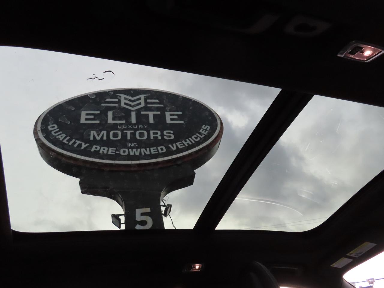 2018 Volvo XC90 T8 eAWD Plug-In Hybrid R-DESIGN - Navigation !!! Photo