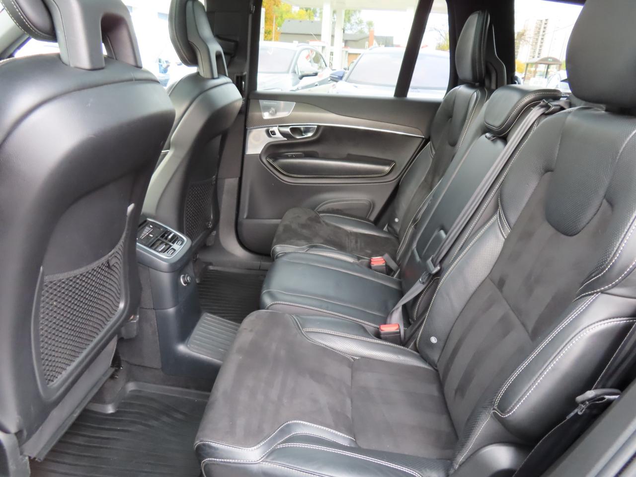 2018 Volvo XC90 T8 eAWD Plug-In Hybrid R-DESIGN - Navigation !!! Photo