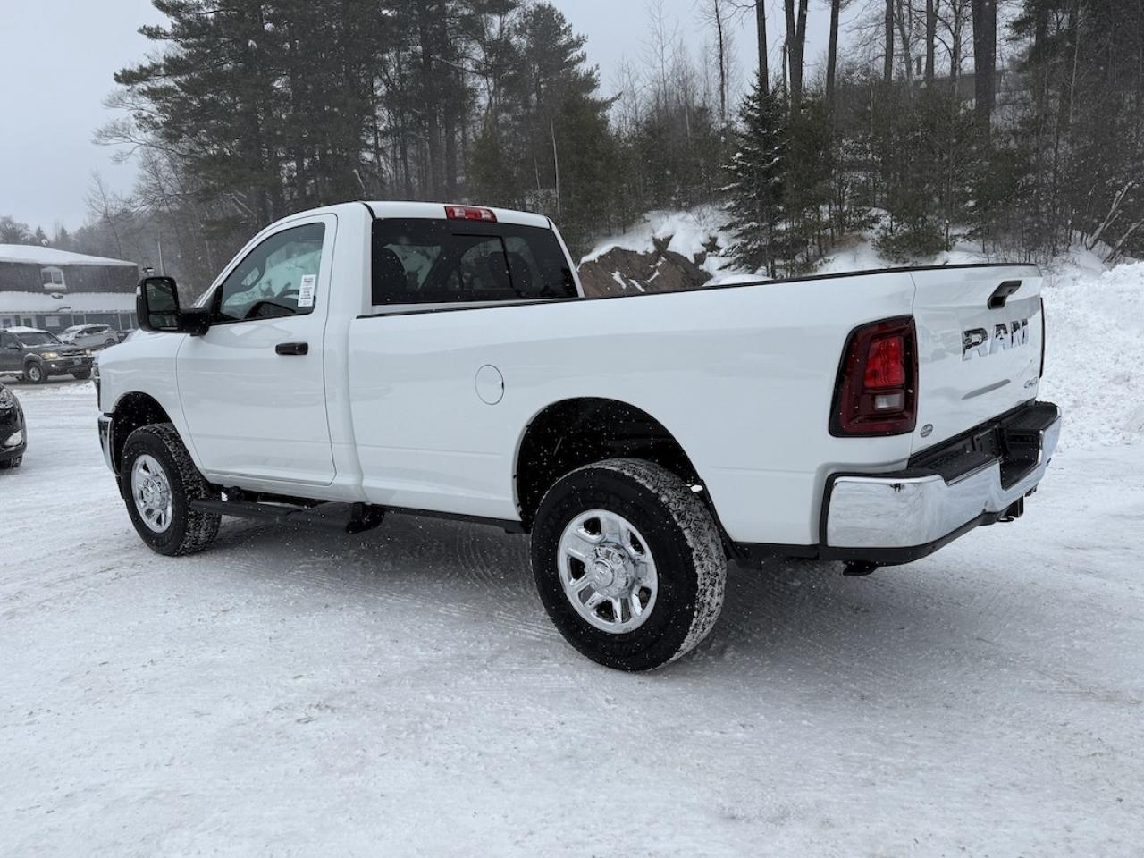 2026 RAM 2500 Tradesman 4x4 Photo4