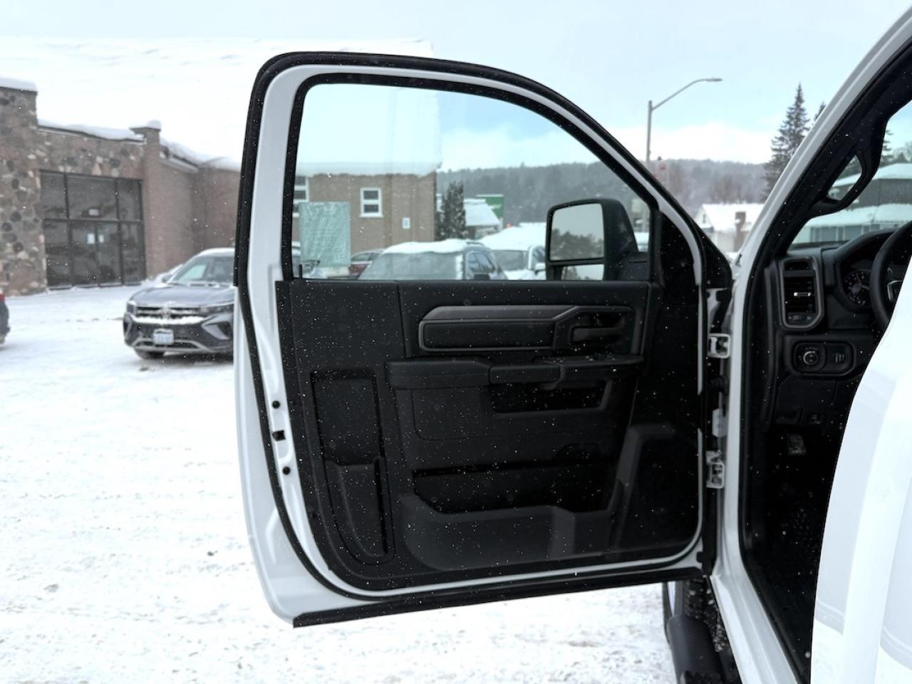 2026 RAM 2500 Tradesman 4x4 Photo