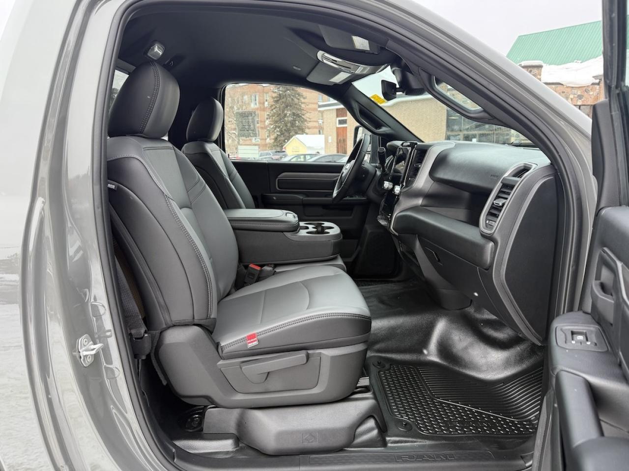 2026 RAM 2500 Tradesman 4x4 Photo