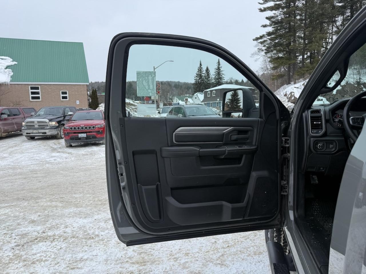 2026 RAM 2500 Tradesman 4x4 Photo
