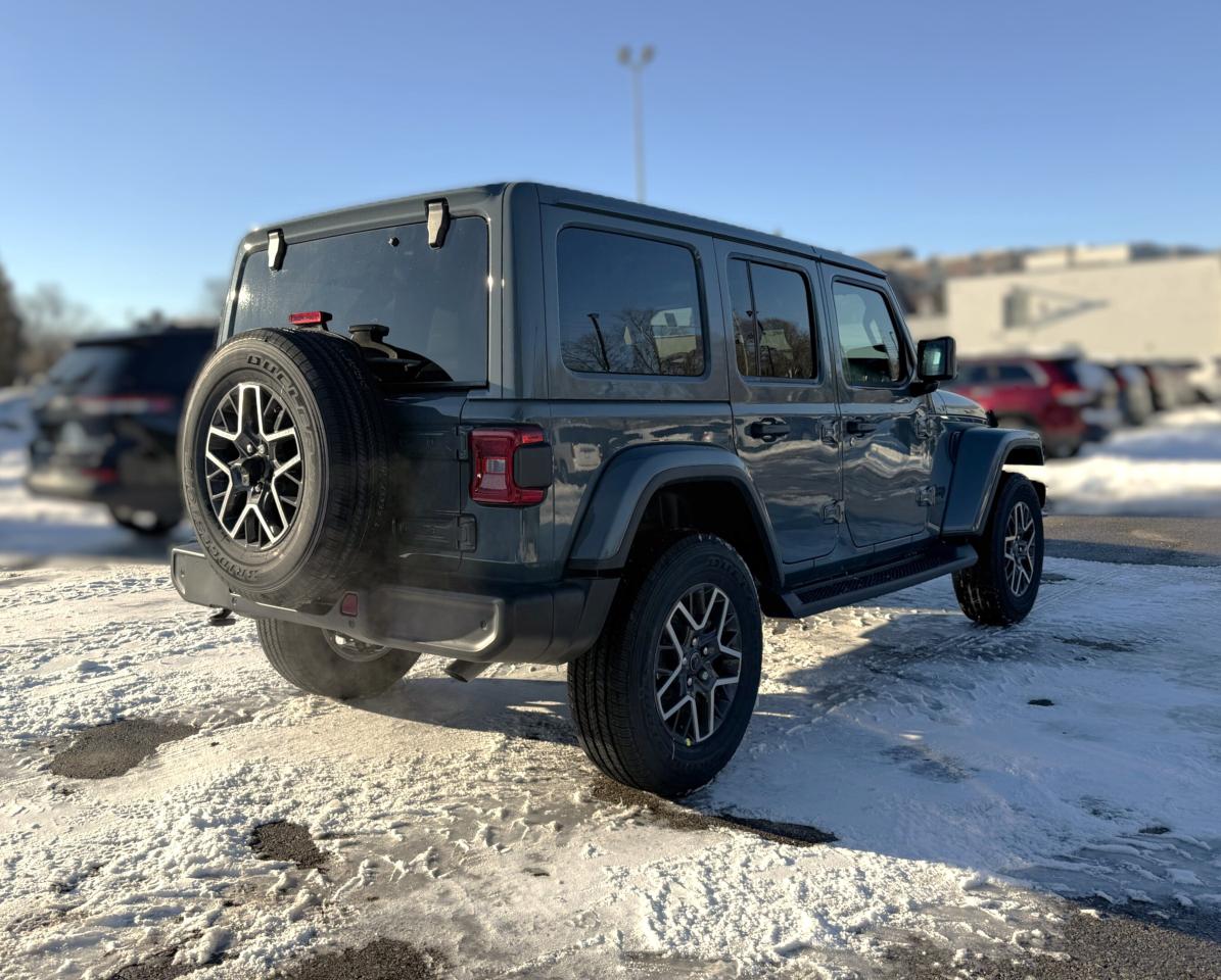 2026 Jeep Wrangler Sahara 4 Door 4x4 Photo4