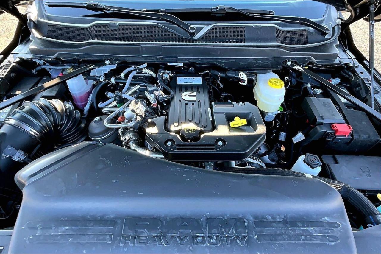 2026 RAM 2500 BLACK EXPRESS | Blackout Pkg | 6.7L Diesel | Lvl1 Photo