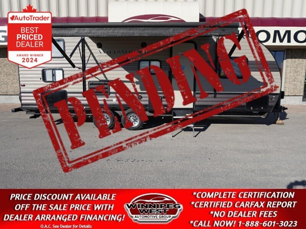 Used 2020 Wildwood 243BHXL LITE WEIGHT MID SIZE TRAILER WITH BUNKS !!! for sale in Headingley, MB