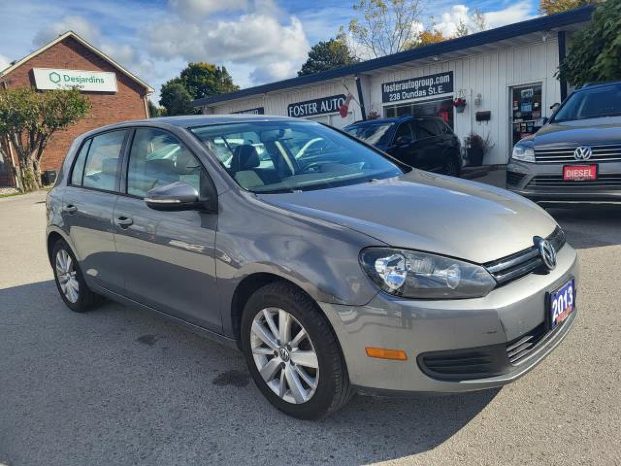 Used 2013 Volkswagen Golf TRENDLINE for sale in Waterdown, ON