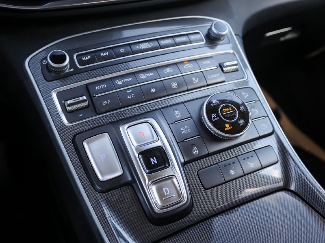 2023 Hyundai Santa Fe Preferred AWD  - Heated Seats - $174 B/W Photo