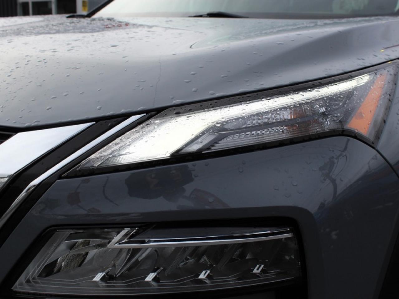 2021 Nissan Rogue SV  - Sunroof -  Heated Seats Photo