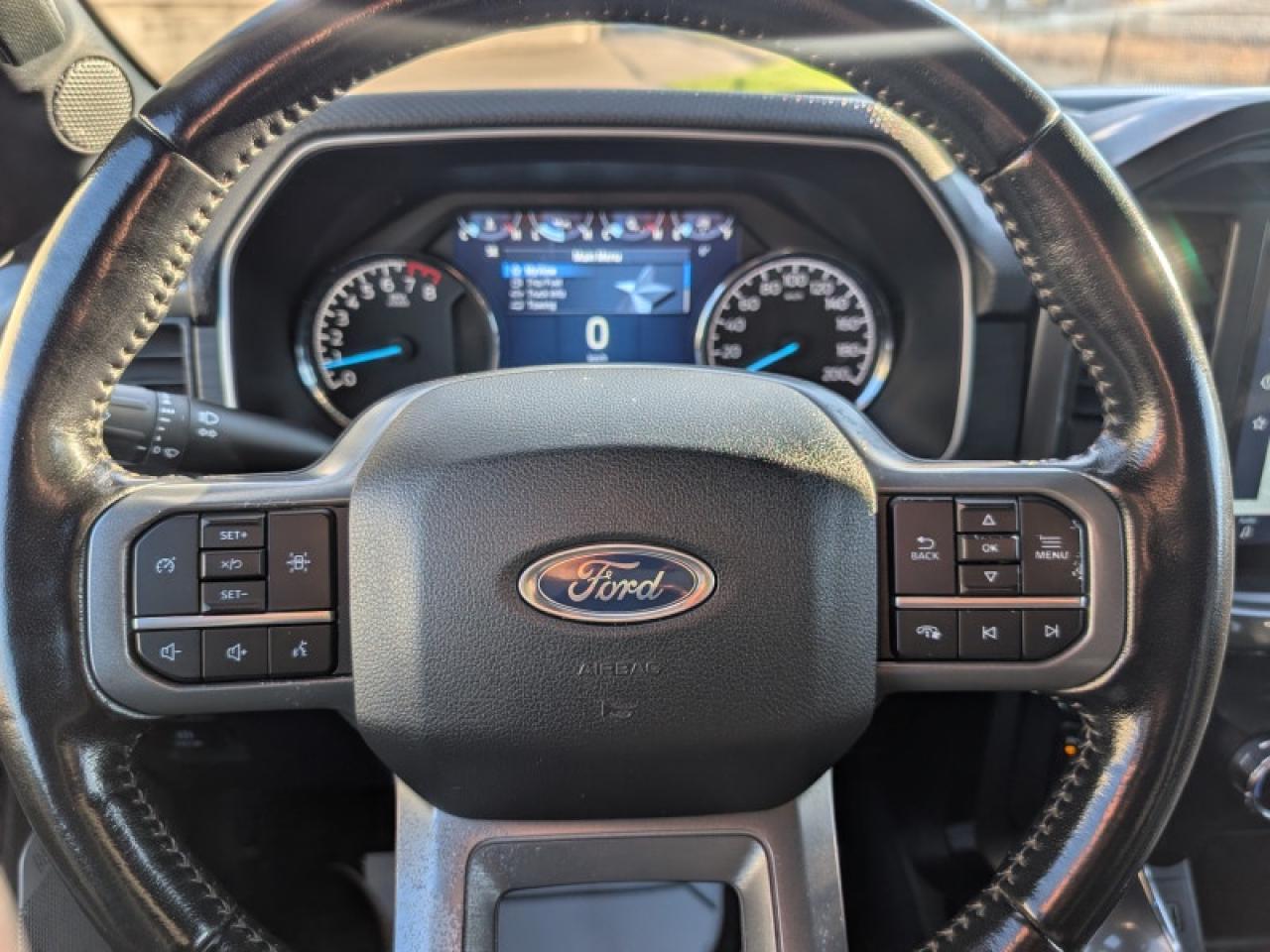 2022 Ford F-150 XLT  **XLT SPORT PKG - 5.0L V8 ENGINE** Photo