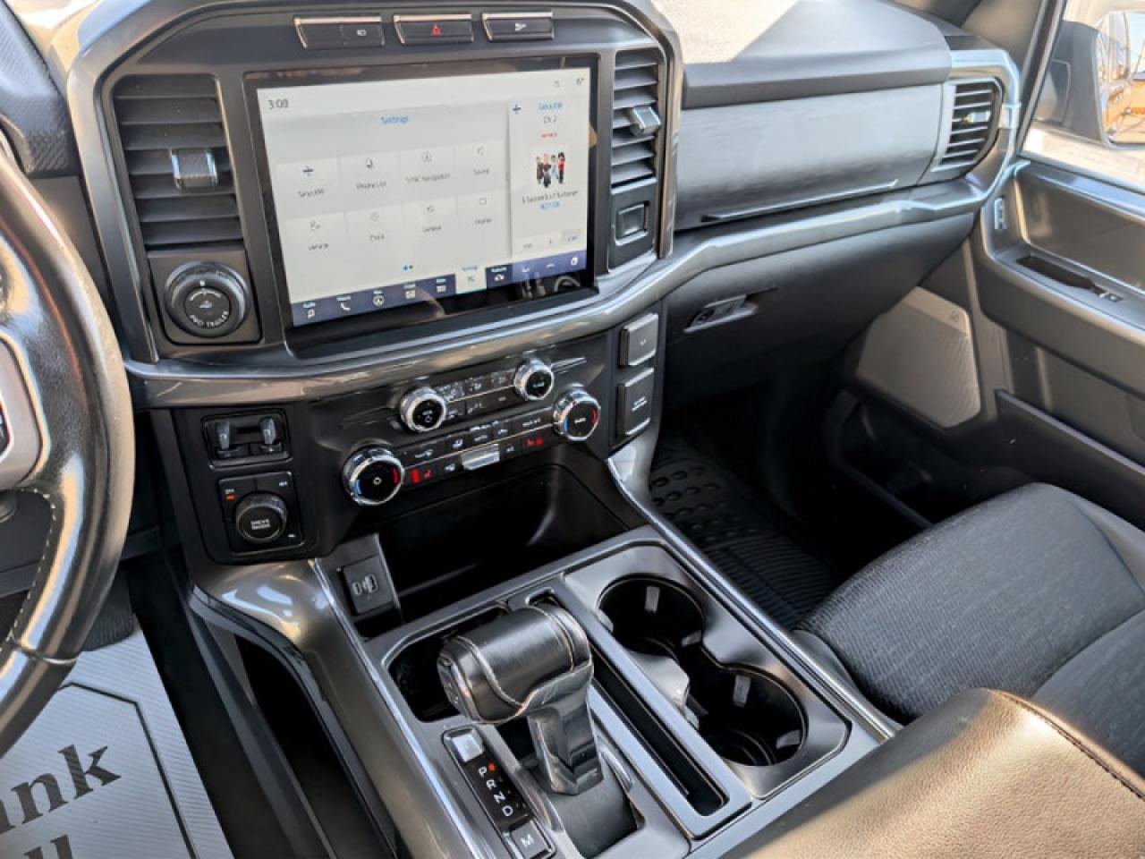 2022 Ford F-150 XLT  **XLT SPORT PKG - 5.0L V8 ENGINE** Photo