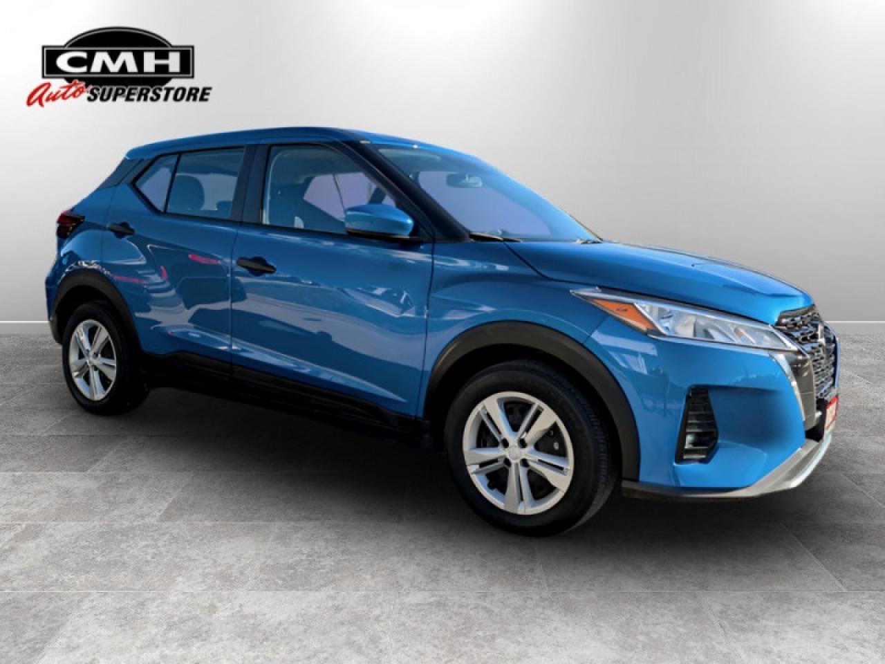 2024 Nissan Kicks S  **BLIND SPOT - APPLE CP** Photo