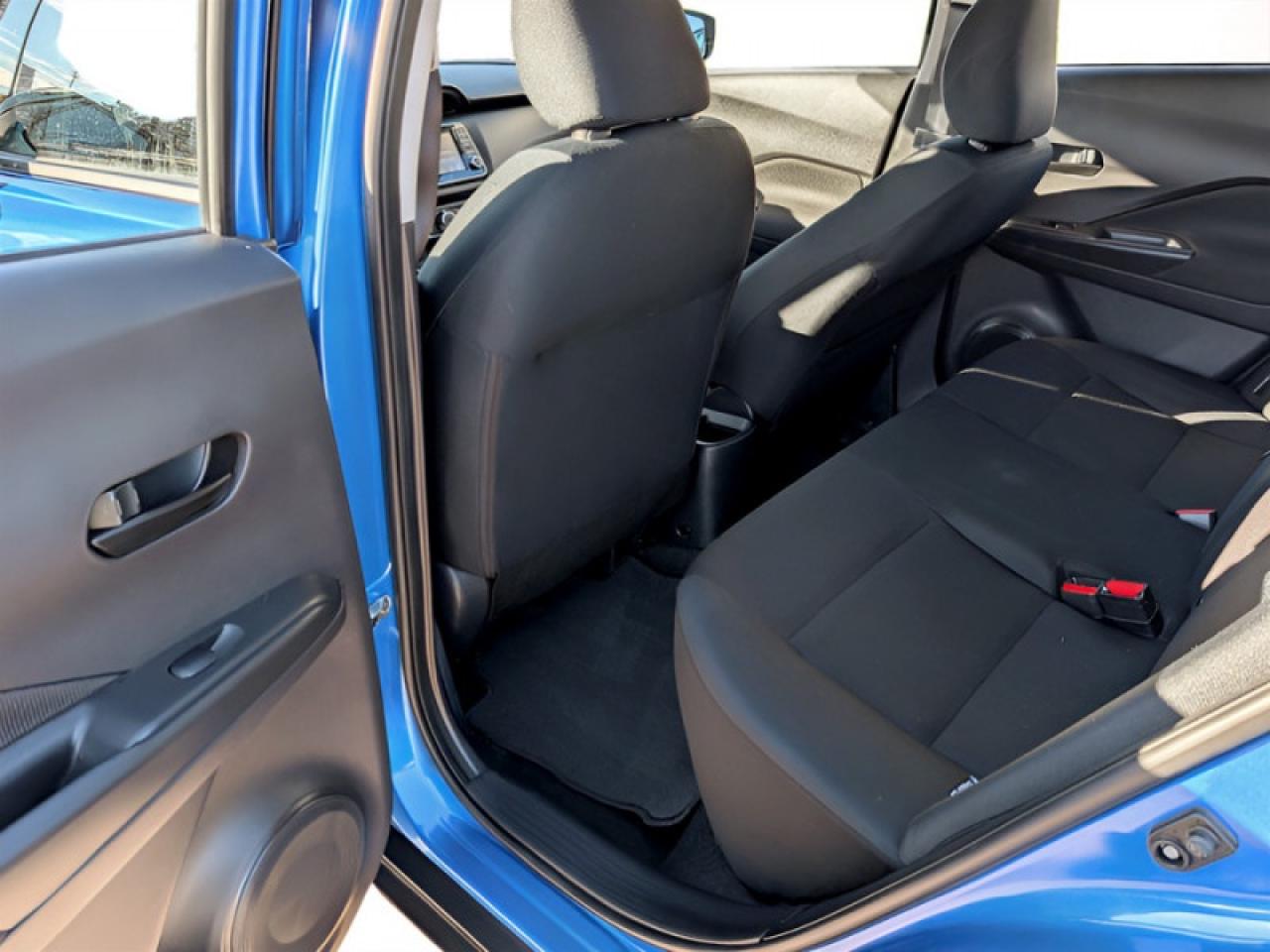 2024 Nissan Kicks S  **BLIND SPOT - APPLE CP** Photo