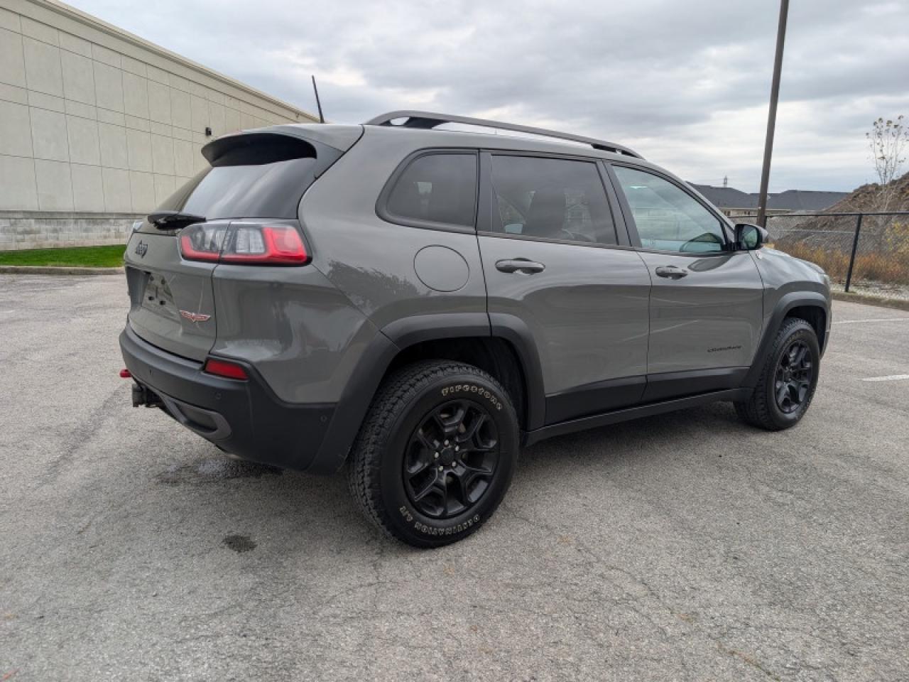 2019 Jeep Cherokee Trailhawk Elite  **TECH + SAFETYTEC GROUP** Photo