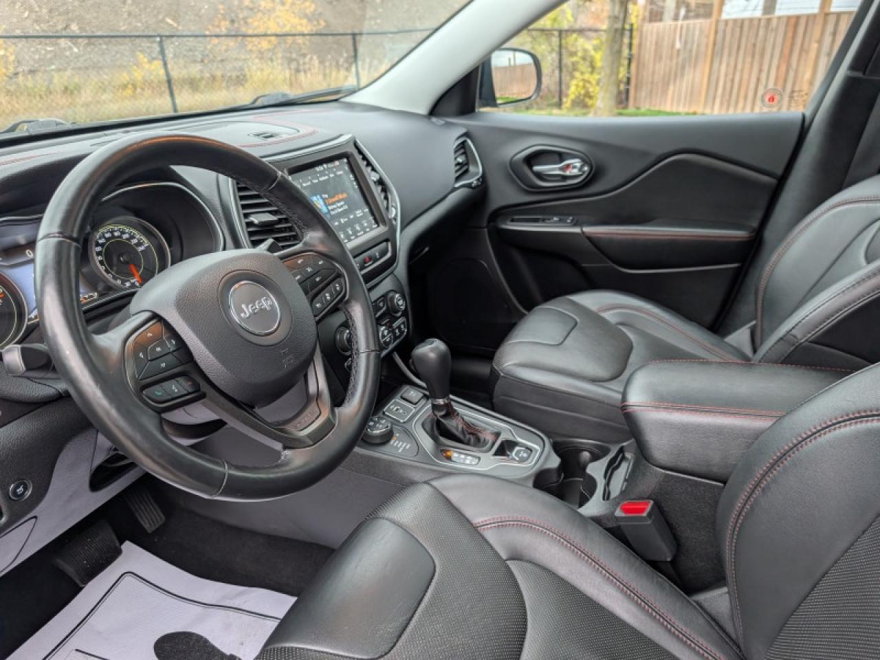 2019 Jeep Cherokee Trailhawk Elite  **TECH + SAFETYTEC GROUP** Photo