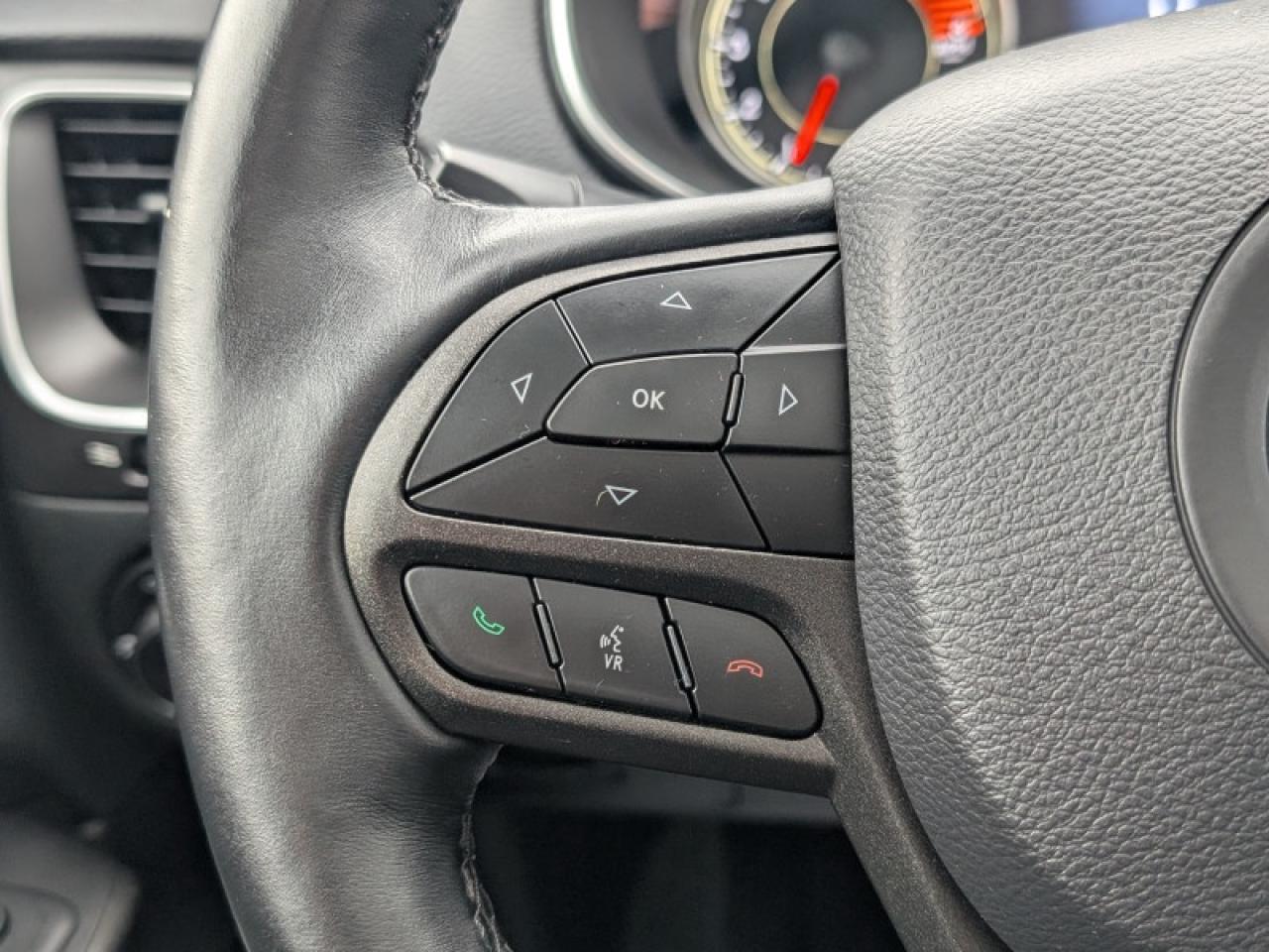 2019 Jeep Cherokee Trailhawk Elite  **TECH + SAFETYTEC GROUP** Photo