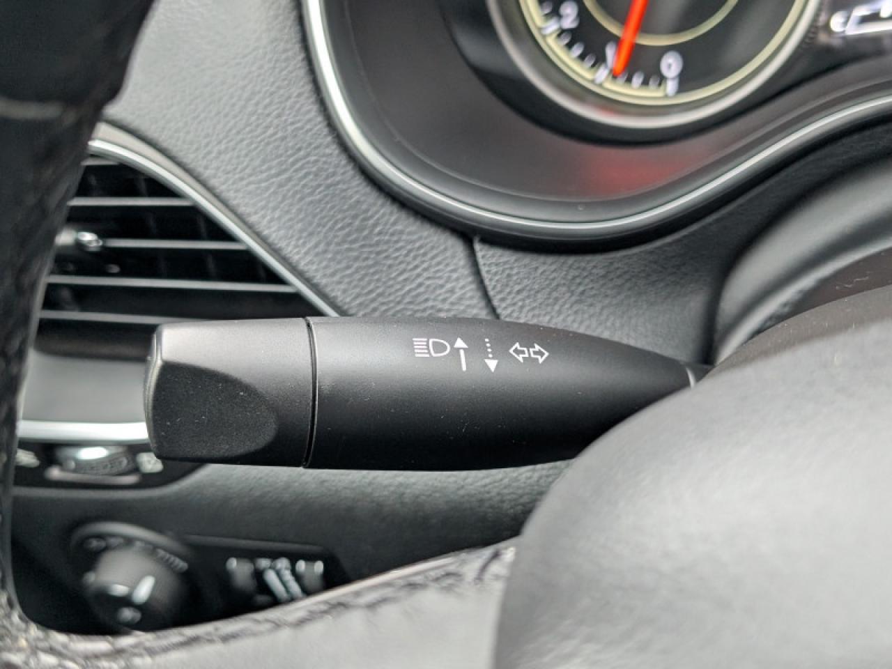 2019 Jeep Cherokee Trailhawk Elite  **TECH + SAFETYTEC GROUP** Photo