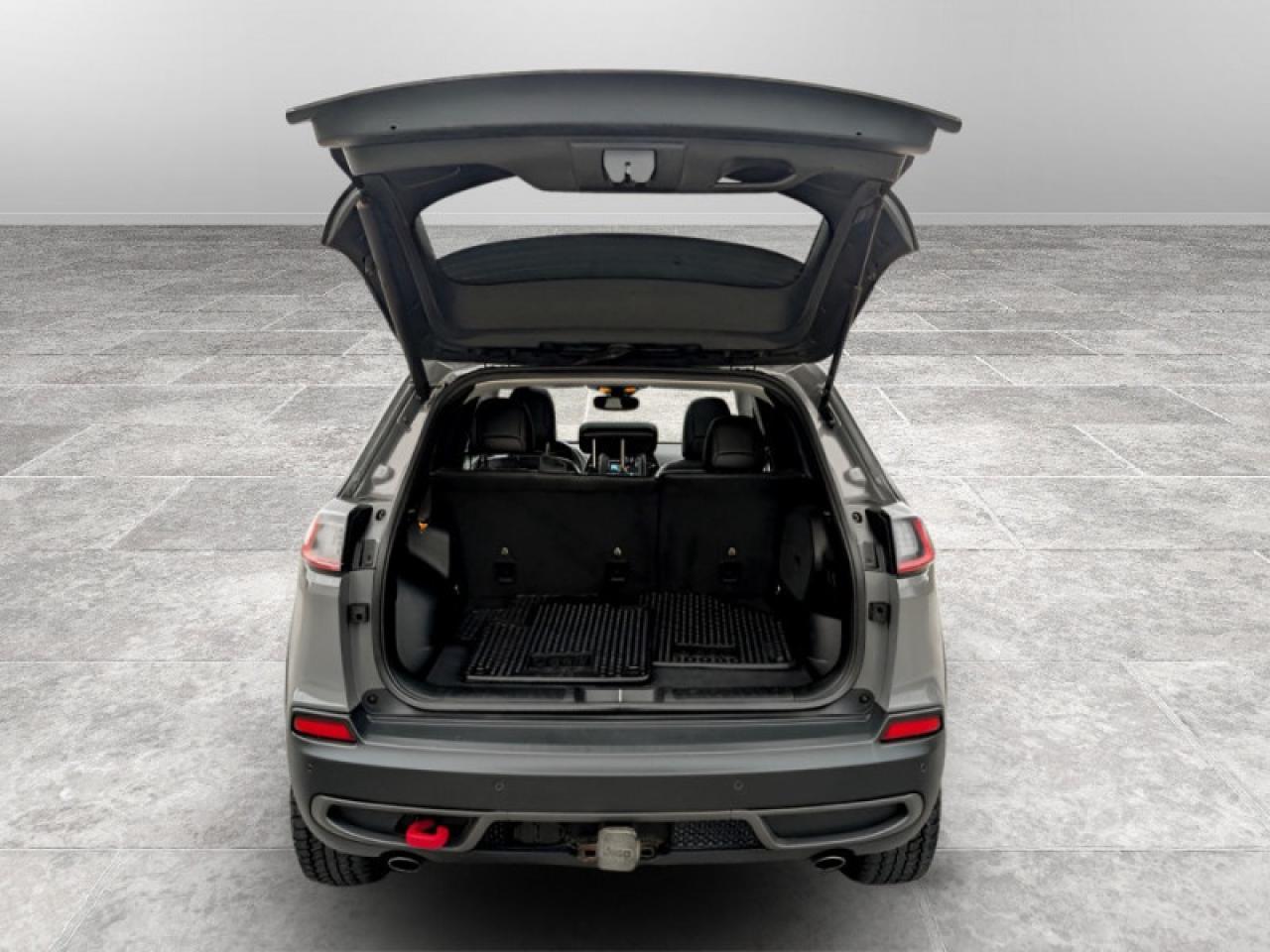 2019 Jeep Cherokee Trailhawk Elite  **TECH + SAFETYTEC GROUP** Photo