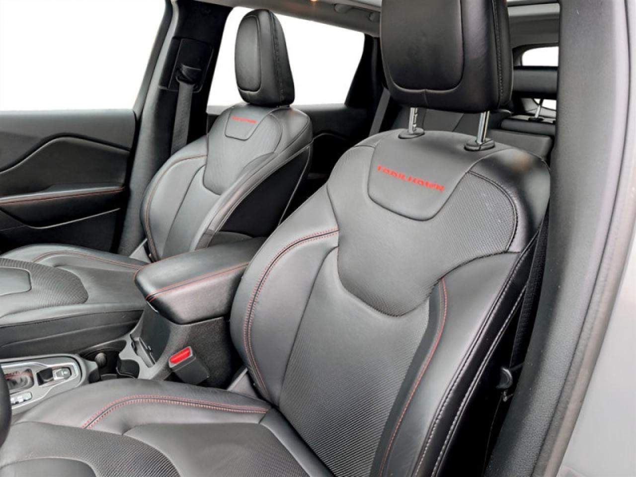 2019 Jeep Cherokee Trailhawk Elite  **TECH + SAFETYTEC GROUP** Photo