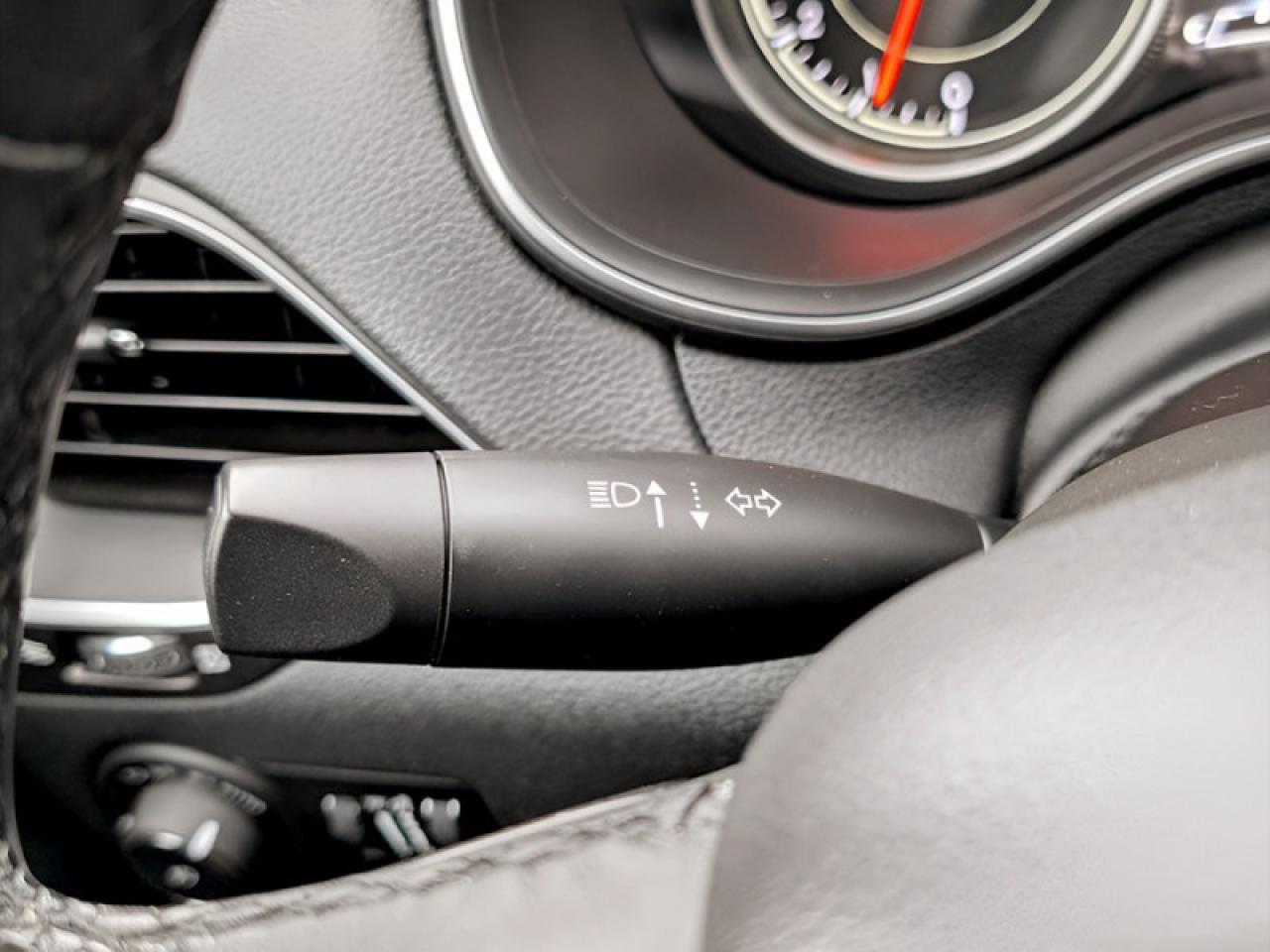 2019 Jeep Cherokee Trailhawk Elite  **TECH + SAFETYTEC GROUP** Photo