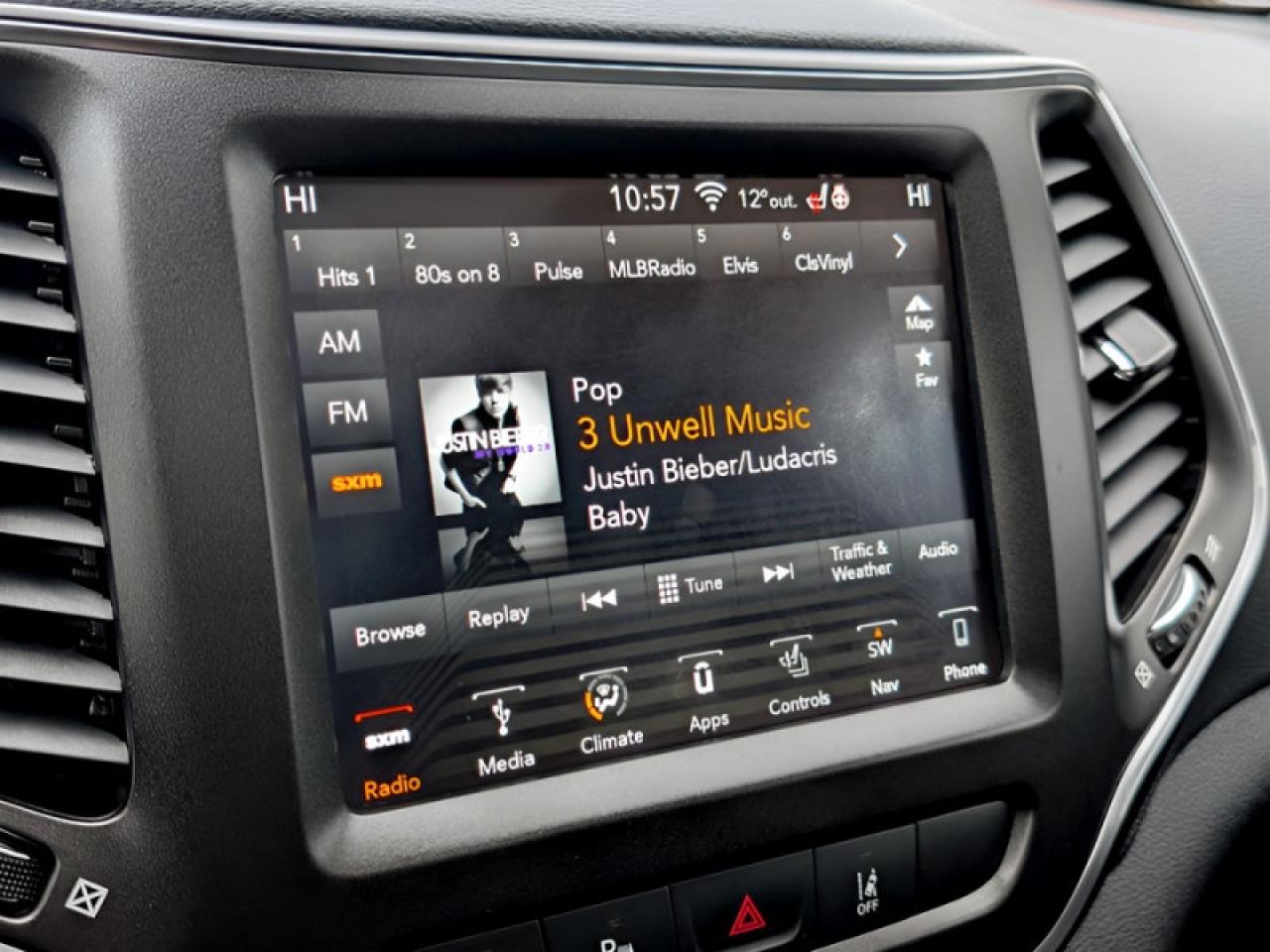 2019 Jeep Cherokee Trailhawk Elite  **TECH + SAFETYTEC GROUP** Photo