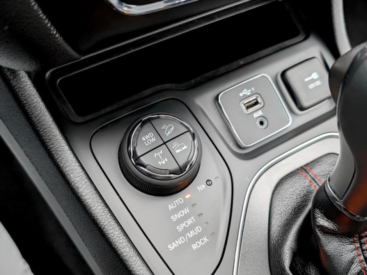 2019 Jeep Cherokee Trailhawk Elite  **TECH + SAFETYTEC GROUP** Photo