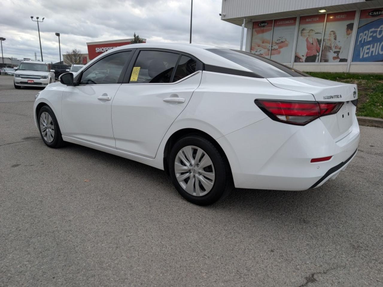 2023 Nissan Sentra S Plus  **14 SERVICE RECS. - CLEAN CF** Photo2