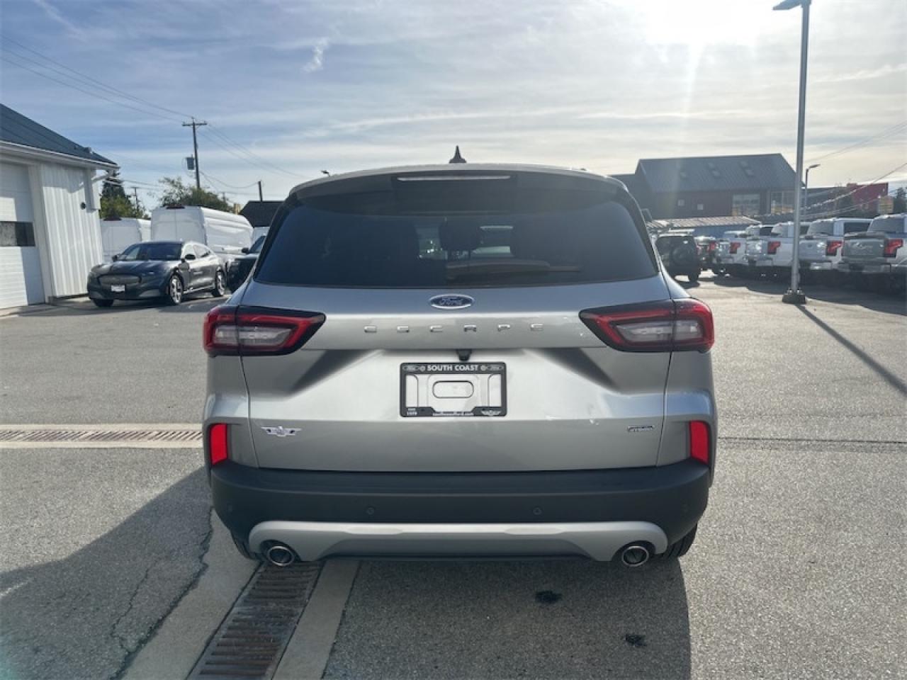 2023 Ford Escape PHEV  - Hybrid - Low Mileage Photo5