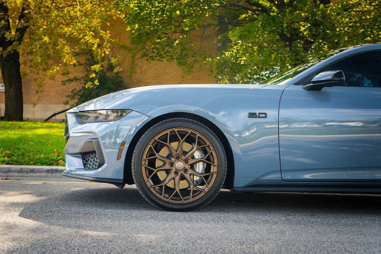 2024 Ford Mustang GT Photo4