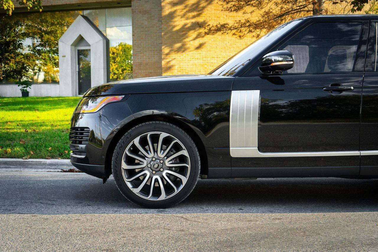 2020 Land Rover Range Rover HSE Photo