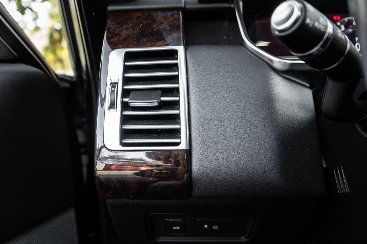 2020 Land Rover Range Rover HSE Photo