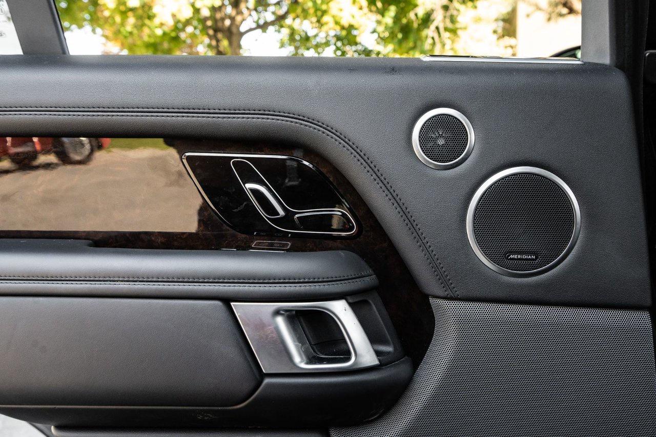 2020 Land Rover Range Rover HSE Photo