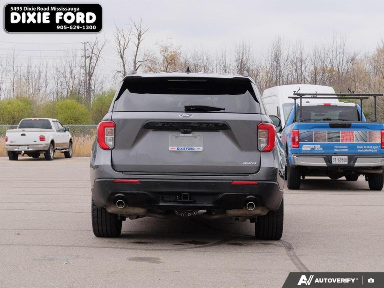 2023 Ford Explorer ST-Line Photo