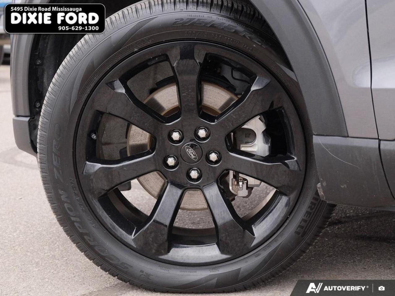 2023 Ford Explorer ST-Line Photo