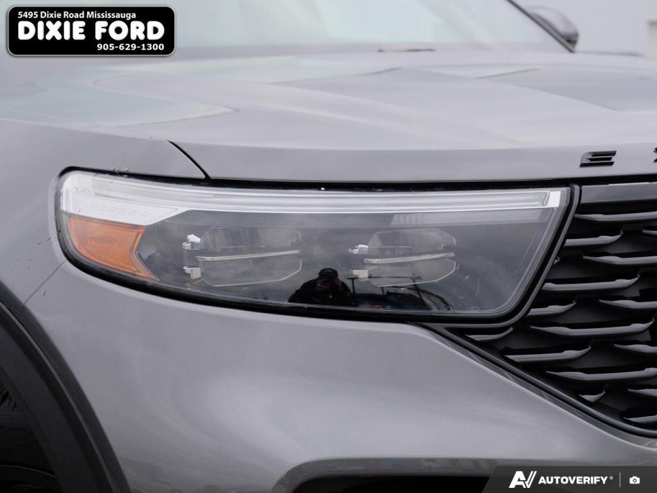 2023 Ford Explorer ST-Line Photo