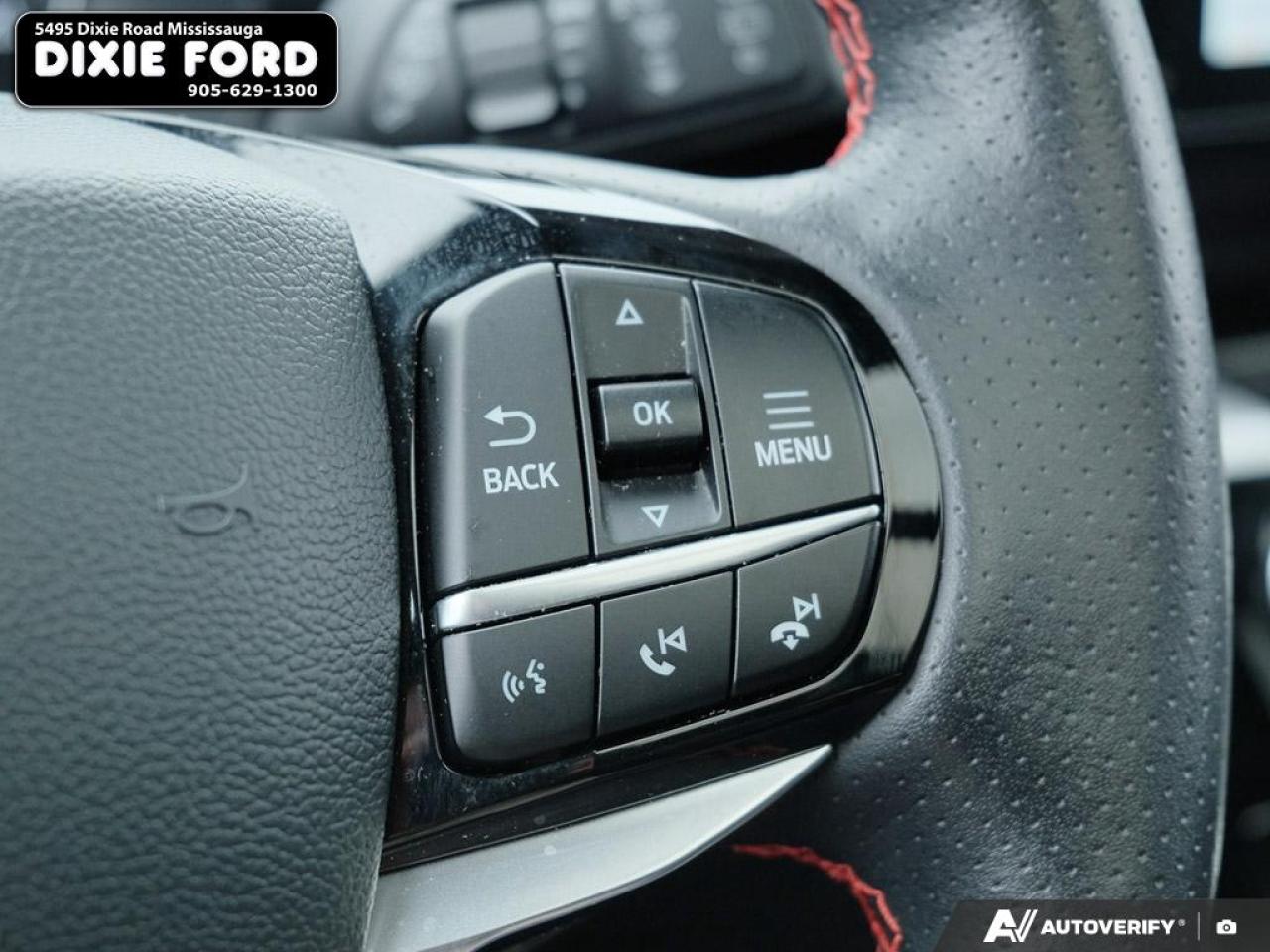 2023 Ford Explorer ST-Line Photo