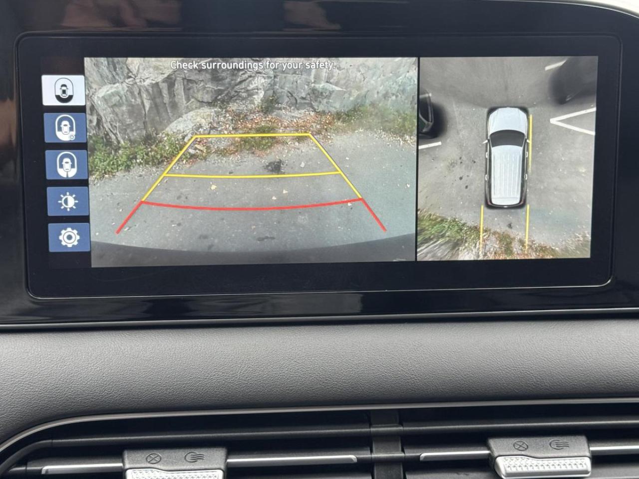 2020 Hyundai PALISADE Luxury 7-Passenger AWD Photo