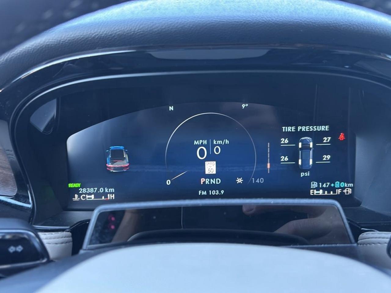 2025 Lincoln Corsair GT, AWD, 2.5L HYBRID,LEATHER, MOONROOD, 360-CAMERA Photo