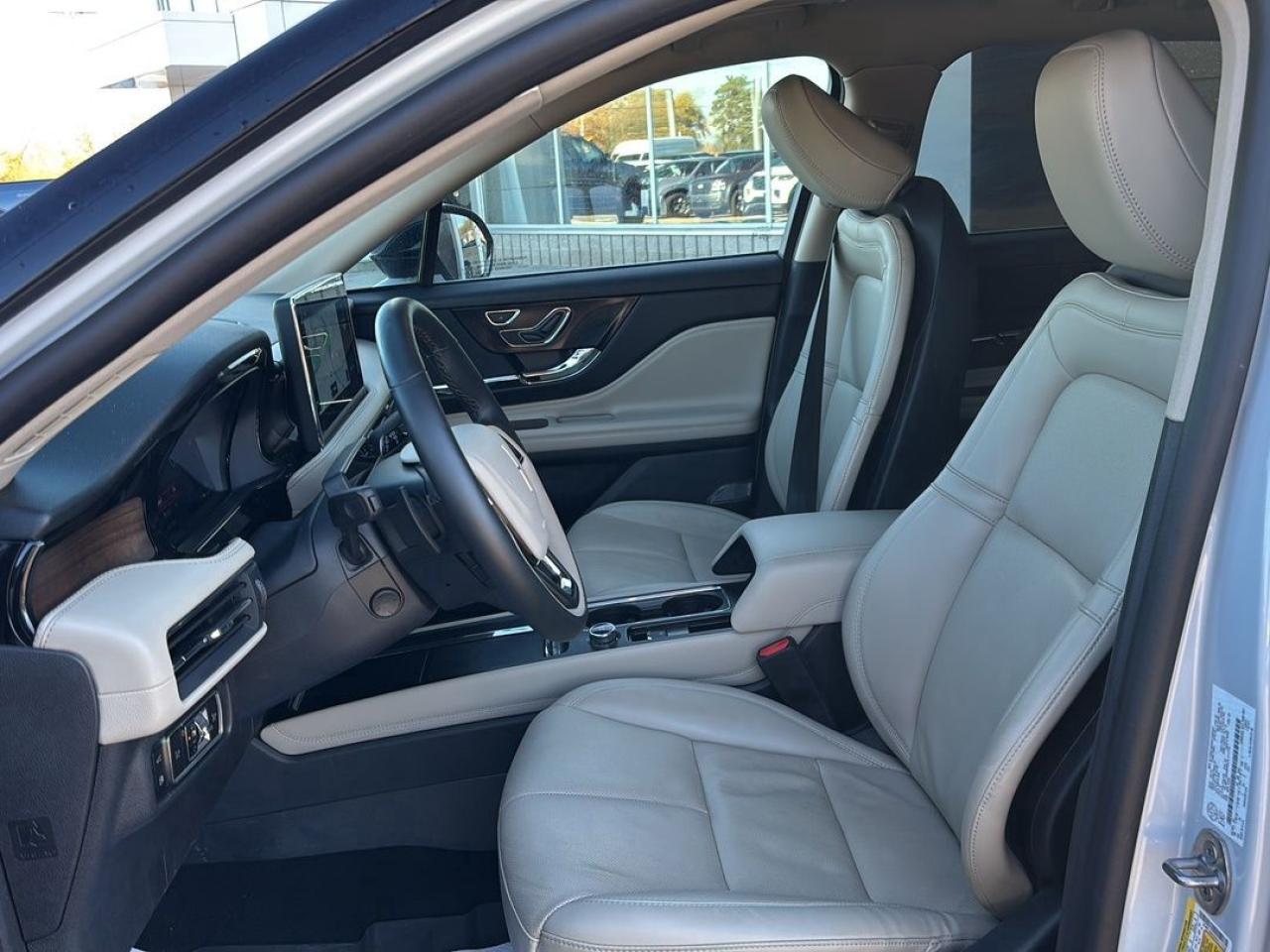 2025 Lincoln Corsair Grand Touring Photo5