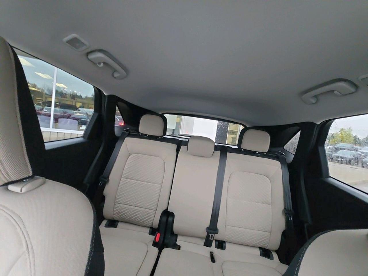 2021 Ford Escape SE Plug-In Hybrid Photo5