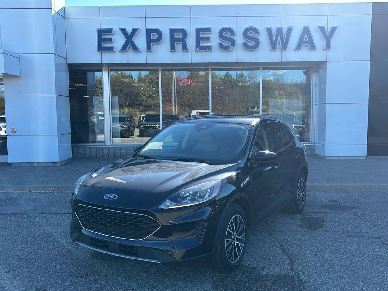 2021 Ford Escape SE, PLUG-IN-HYBRID! REAR CAMERA, REMOTE START! Photo