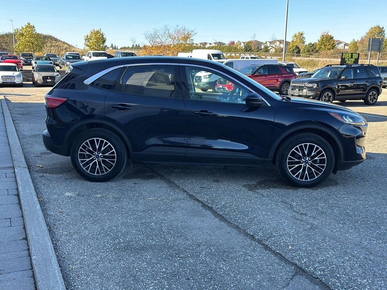 2021 Ford Escape SE, PLUG-IN-HYBRID! REAR CAMERA, REMOTE START! Photo