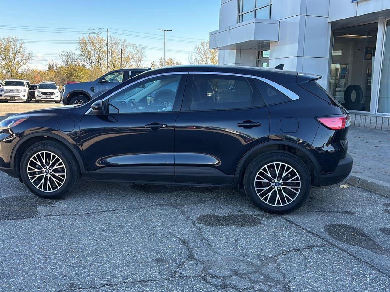 2021 Ford Escape SE, PLUG-IN-HYBRID! REAR CAMERA, REMOTE START! Photo
