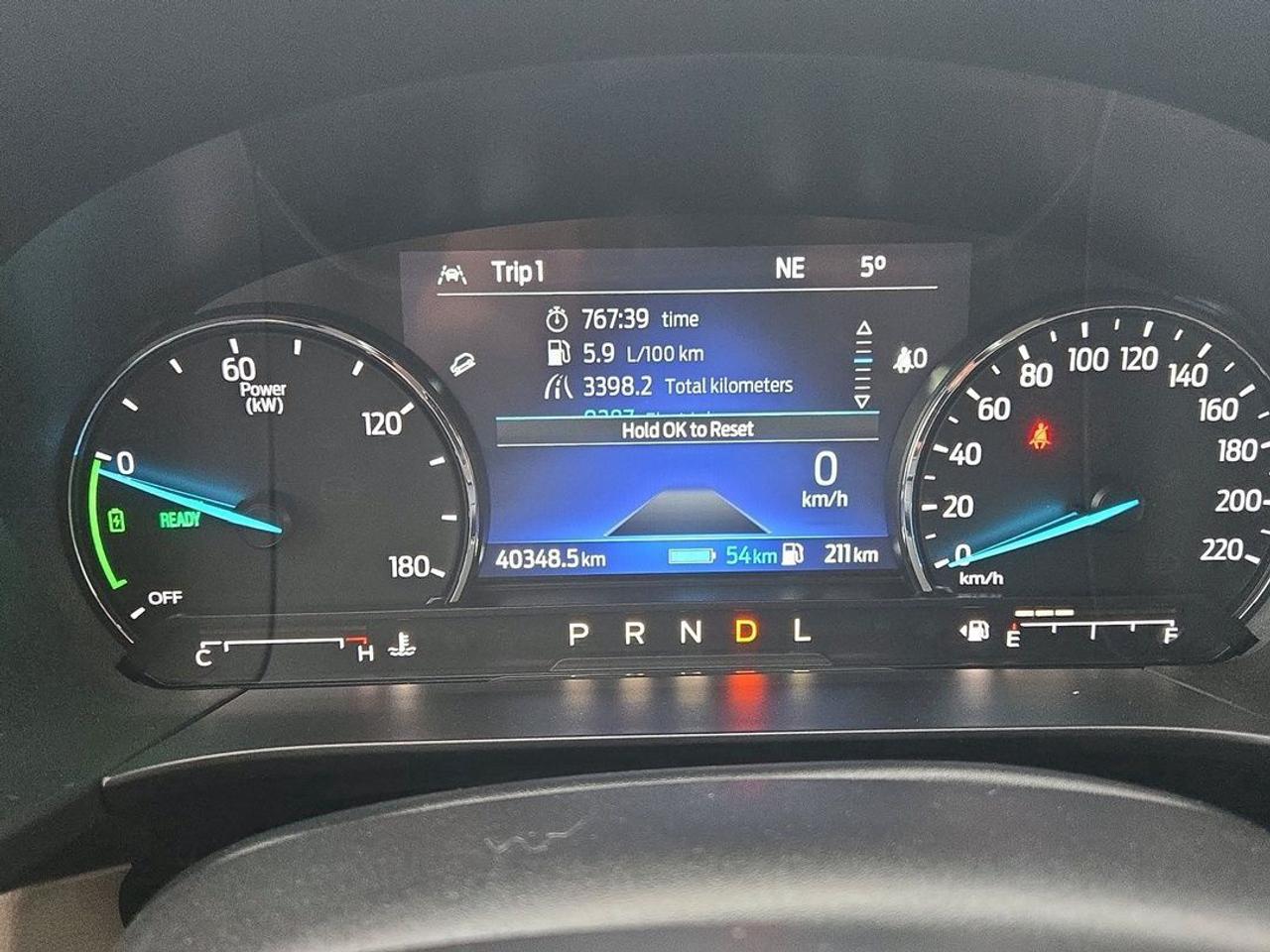 2021 Ford Escape SE, PLUG-IN-HYBRID! REAR CAMERA, REMOTE START! Photo