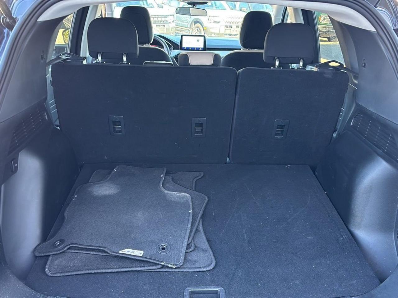 2021 Ford Escape SE, PLUG-IN-HYBRID! REAR CAMERA, REMOTE START! Photo