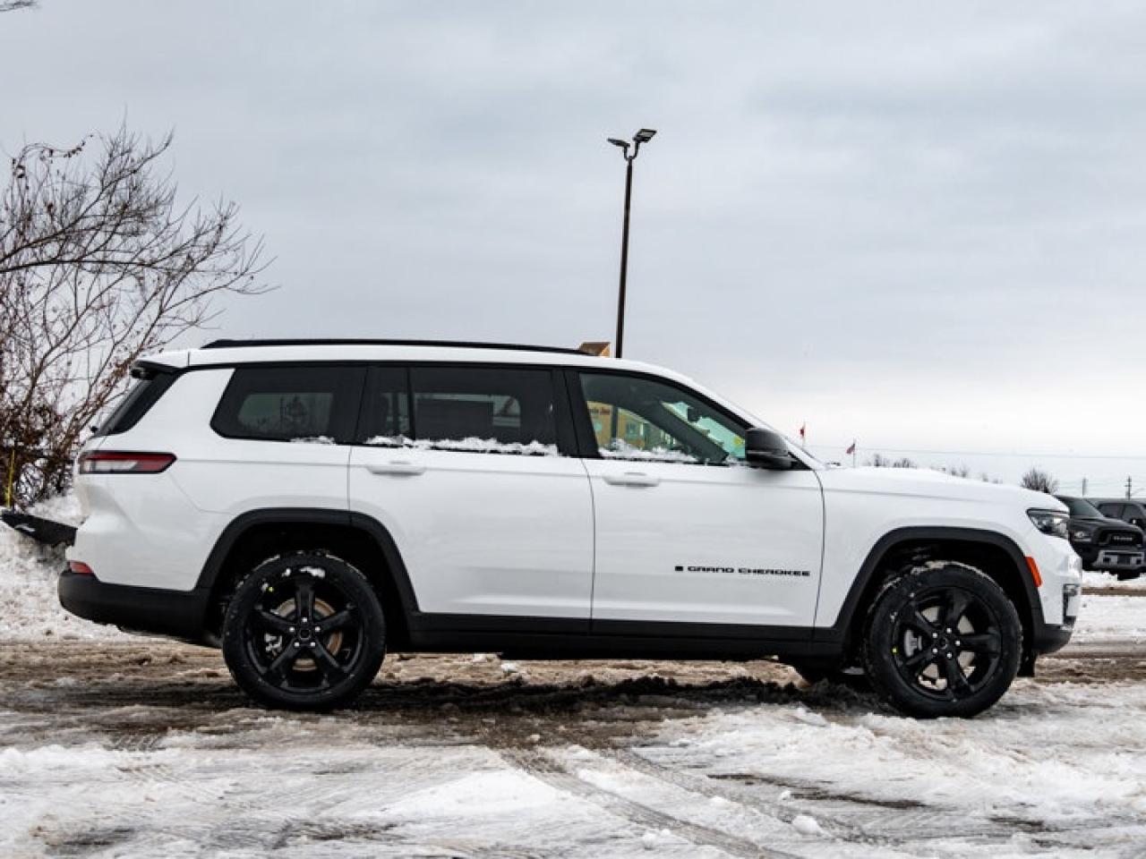 2025 Jeep Grand Cherokee L Limited Photo