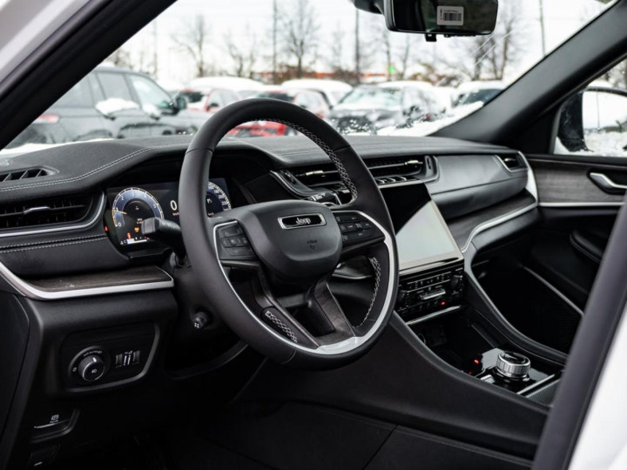 2025 Jeep Grand Cherokee L Limited Photo