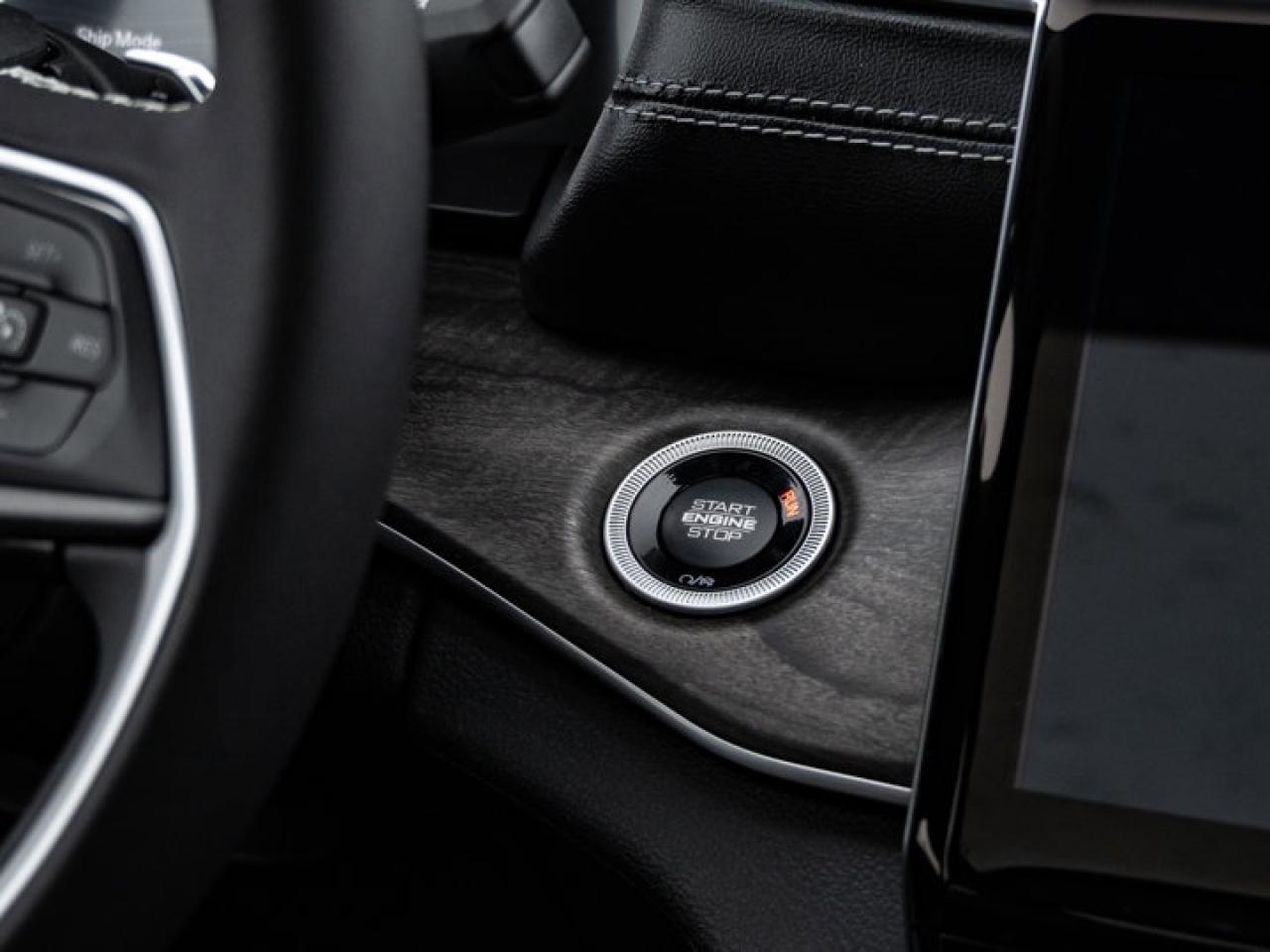 2025 Jeep Grand Cherokee L Limited Photo